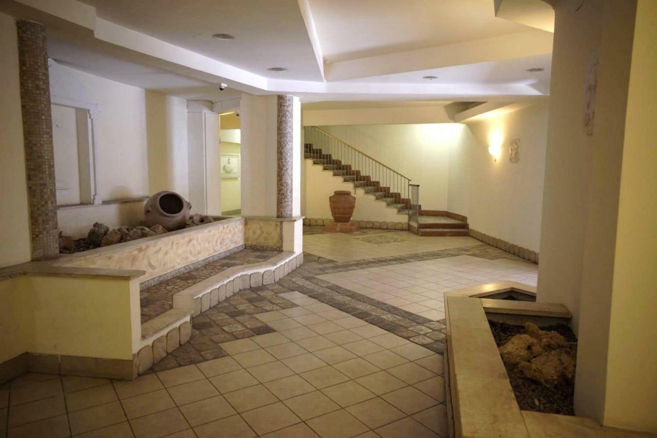 Metro A Modern Apartment ローマ エクステリア 写真